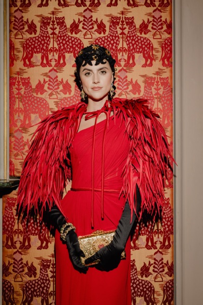 Laura Herrmann em trabalho de moda