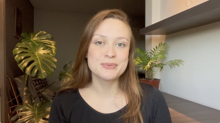 Depoimento em vídeo da Carolina Oliveira